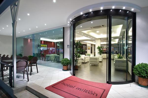 Hotel Milton Cattolica Kültér fotó